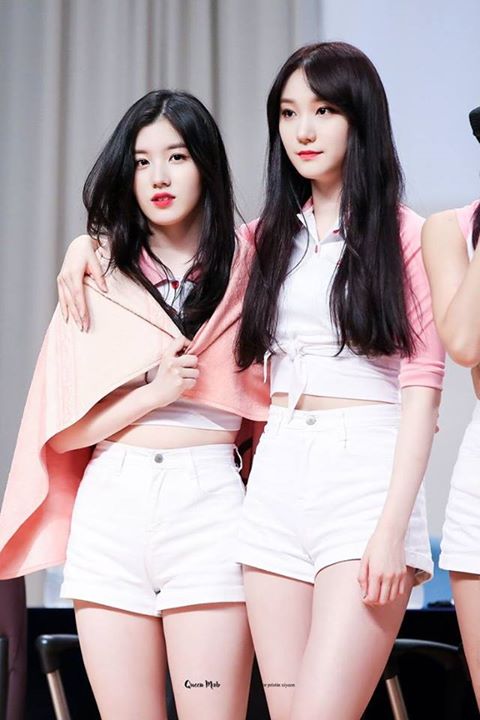 Pann: Hul ㅋㅋ Xem đống skinskip quản lý của Pristin làm với các thành viên này ㅋㅋㅋㅋ