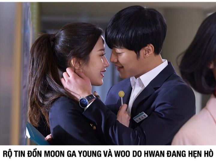 Sau khi nổ ra tin đồn cặp nam chính và nữ phụ “The Great Seducer” phải lòng bạn diễn thì SM C&C phản hồi rằng cả hai khá thân thiết, nhưng công ty chưa từng nghe về việc hẹn hò. 1 staff tiết lộ cả hai rất tình tứ trên trường quay: “Tôi biết sẽ có ngày việ