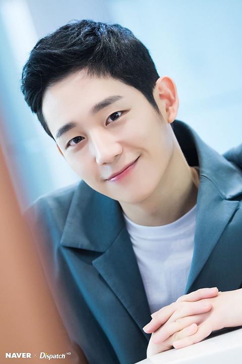 Jung Hae In tại hậu trường drama “Pretty Noona Who Buys Me Food”