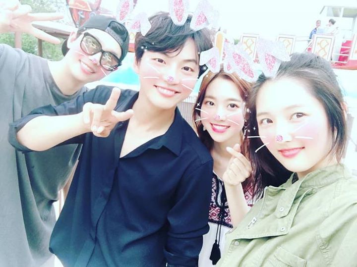 Yoon Shi Yoon, Jin Se Yeon, Ryu Hyoyoung, Son Jihyun nghỉ dưỡng cùng đoàn làm phim “Grand Prince” (Đại Thân Vương) tại Hội An, Đà Nẵng