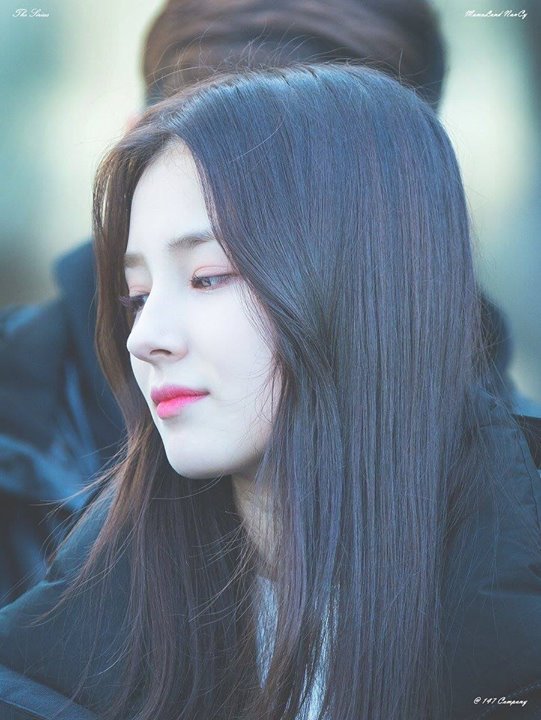 Instiz: Idol được gọi là idol lai Hàn đẹp nhất