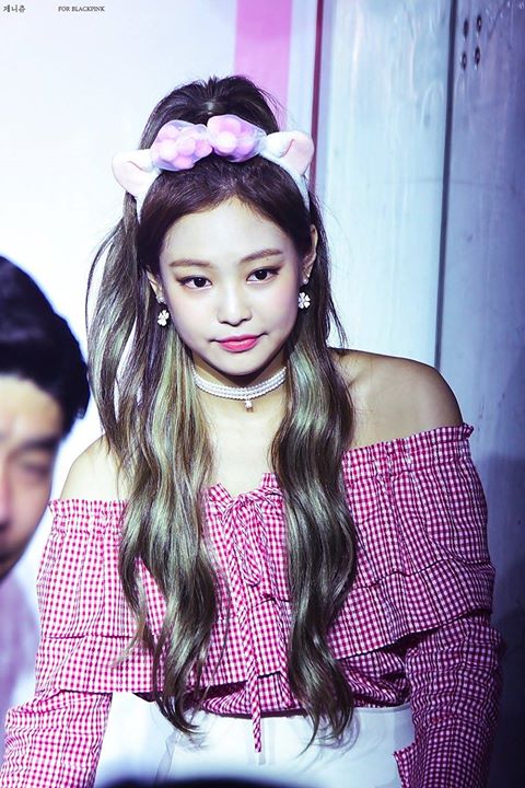 Pann: Jennie quên lời