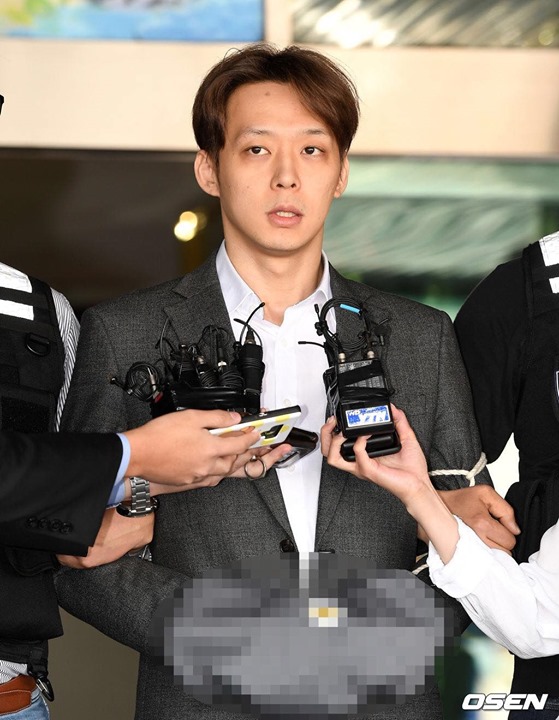 PARK YOOCHUN XIN LỖI VÌ NÓI DỐI