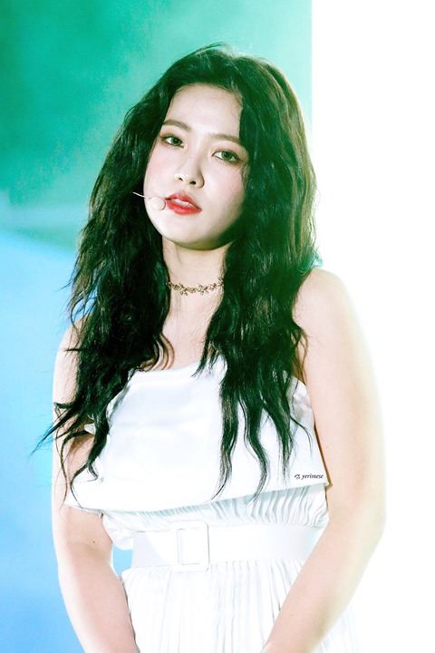 RED VELVET YERI TẠI SỰ KIỆN ISEUL LIVE FESTIVAL