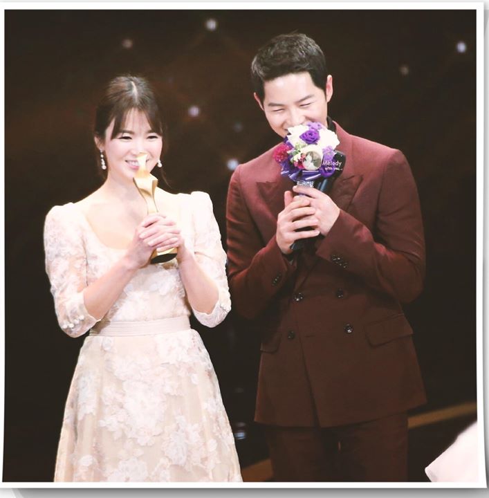 SONG JOONG KI LẦN ĐẦU TIÊN NHẮC ĐẾN SONG HYE KYO SAU KHI LIÊN TỤC DÍNH TIN ĐỒN LY HÔN