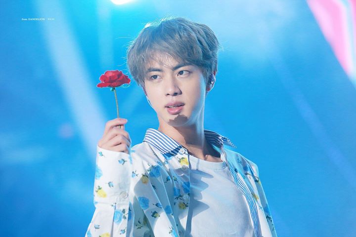 BTS JIN GIA NHẬP CÂU LẠC BỘ DANH DỰ UNICEF