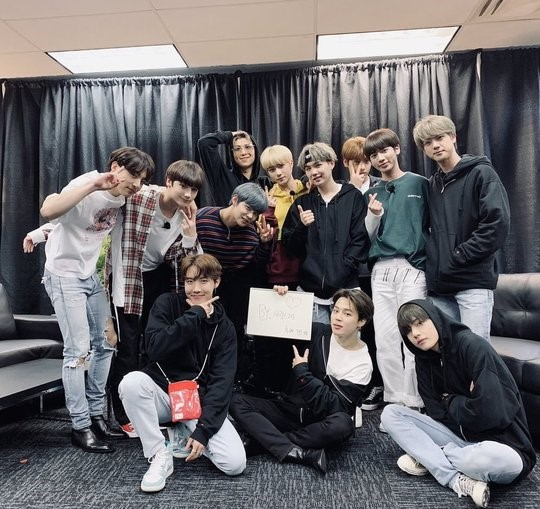 [Naver] BTS x TXT, hội ngộ tại Chicago, Big Hit family