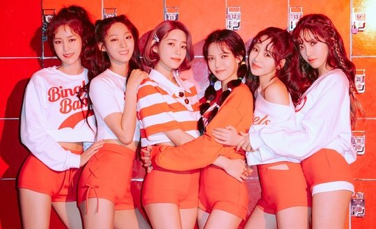 Bài báo: Đại diện FNC, "AOA duy trì nhóm sau khi 5 thành viên ký tiếp hợp đồng, Mina ra đi" 