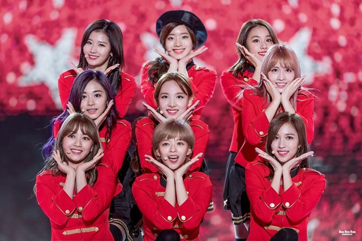 “Cheer Up” của TWICE được lính Hàn Quốc chọn là ca khúc truyền nhiều năng lượng cho họ nhất