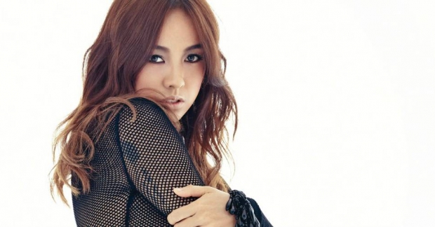 Lee Hyori hợp tác với nhà sản xuất bài hát "10 Minutes" cho lần comeback sắp tới