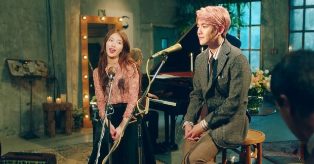 Suzy và Baekhyun lần đầu trình diễn "Dream" trên sân khấu MAMA 2016