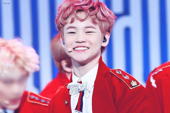 NCT Dream Chenle lớn nhanh như gió thổi ㄷㄷㄷㄷ