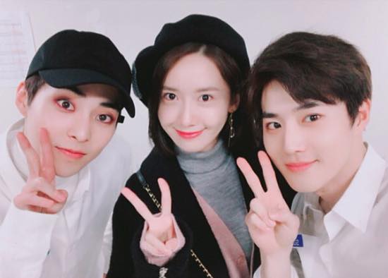 Tổng hợp chọn lọc ảnh l&ecirc;n Giải tr&iacute; Naver (26/11 feat. Khoảnh khắc giải thưởng điện ảnh Rồng Xanh)