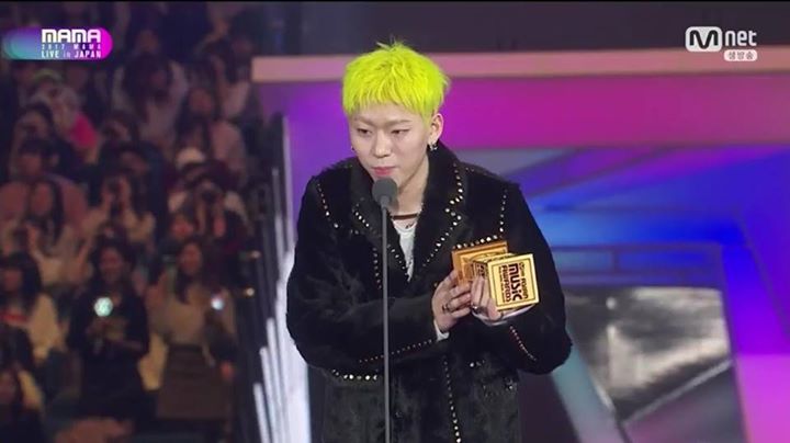 Zico thắng giải Best Male Artist tại MAMA 2017 in Japan