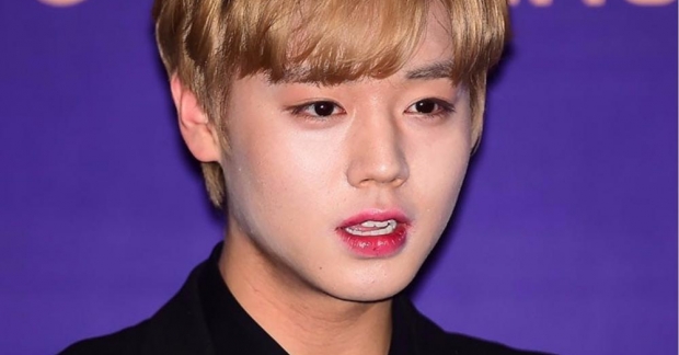 Shock khi nhìn Park Ji Hoon tại buổi họp báo vì lỗi make up 'kinh dị'