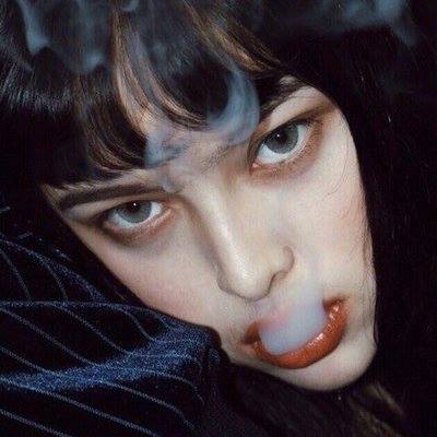 Pann: Hãy chia sẻ những tấm ảnh ngùn ngụt khí chất của sao nước ngoài nào!!