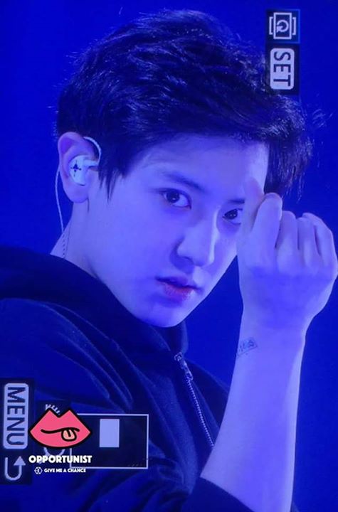 Pann: Chanyeol thực sự đã xăm lên cánh tay à?