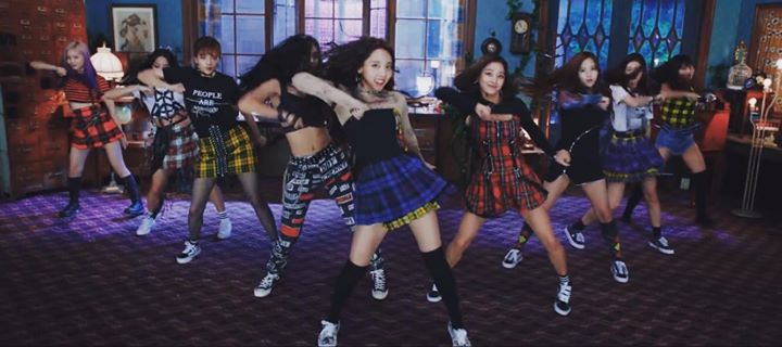 TWICE nhá hàng teaser cuối cùng cho “YES or YES” ▶ https://youtu.be/zX70YxaIGZo