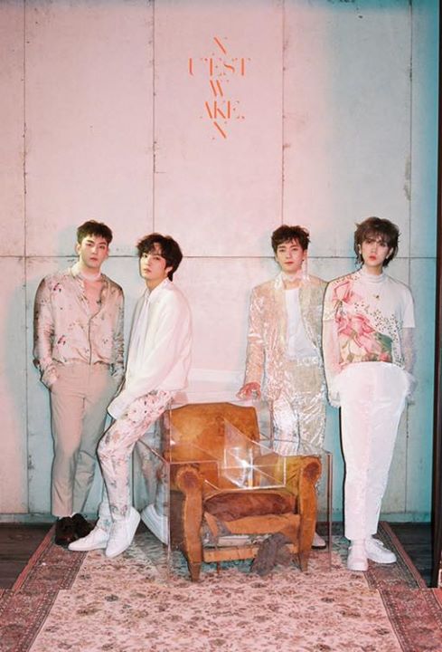 Bộ ảnh chính thức của NU’EST W cho album cuối “WAKE,N” lên kệ ngày 26/11. Ca khúc chủ đề “Help Me” có sự tham gia viết nhạc và lời của JR và Baekho