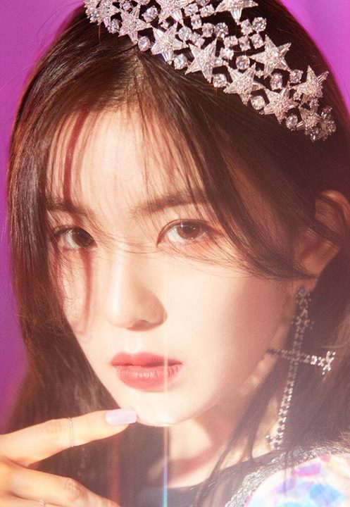 Irene trong ảnh teaser của “Really Bad Boy”