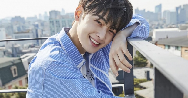 Cha Eun Woo (ASTRO) tiết lộ vừa bước ra khỏi nhà vệ sinh thì người tuyển mộ đã trao danh thiếp casting cho mình