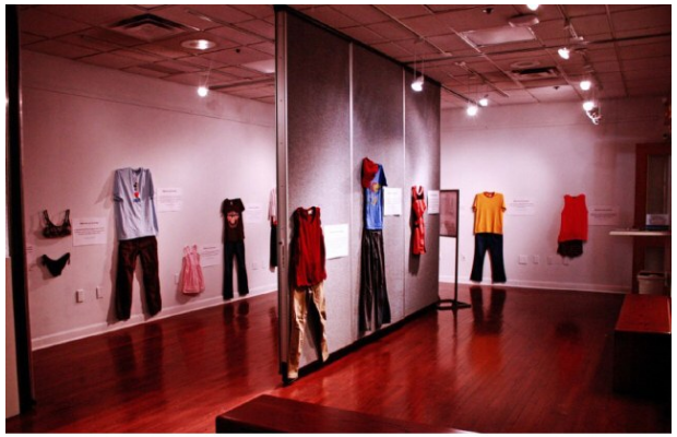 Pann: Cuộc triển lãm quần áo của những nạn nhân bị cưỡng hiếp