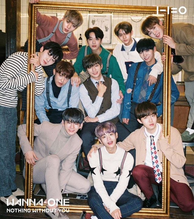 WANNA ONE ra mắt bộ ảnh concept cho mini album repackage &ldquo;1-1=0 (NOTHING WITHOUT YOU)&rdquo; ph&aacute;t h&agrave;nh ng&agrave;y 13/11. Nh&oacute;m nhận được hơn 500,000 bản pre-order trước ng&agrave;y mở b&aacute;n. 