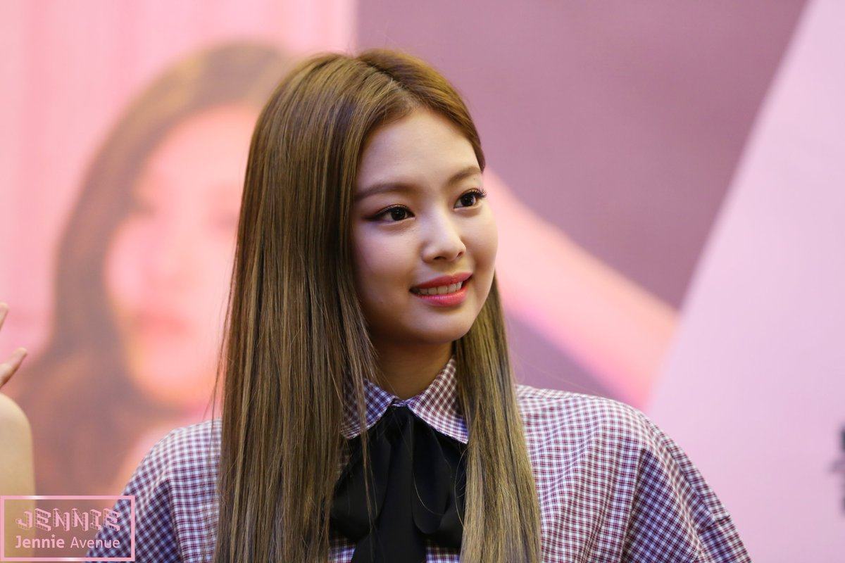 Jennie (BLACKPINK) tiết lộ lý do cô rời Hàn Quốc đến New Zealand