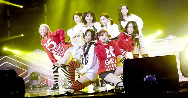 Top 10 girlgroup là bà hoàng trong doanh số trực tuyến Kpop