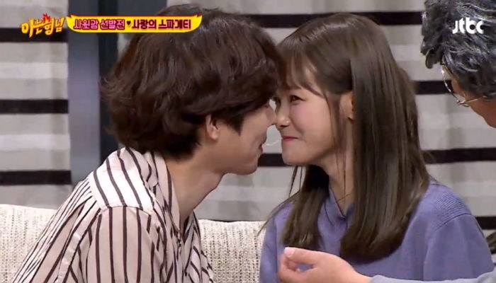 Kim Hee Chul và Ha Yeon Soo có màn spaghetti kiss trên TV