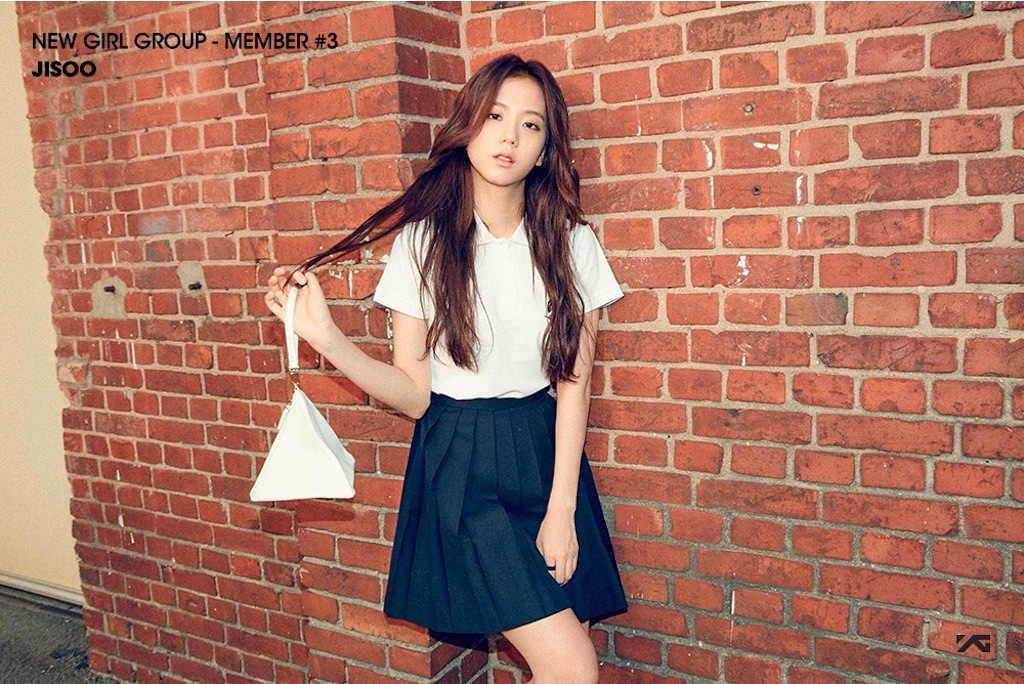 Fan tìm ra những hình ảnh pre-debut của Jisoo BLACKPINK diện đồng phục