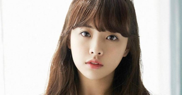 &Eacute;p c&acirc;n trong thời gian d&agrave;i nữ thần tượng mắc chứng biếng ăn buộc phải chấm dứt hợp đồng với c&ocirc;ng ty