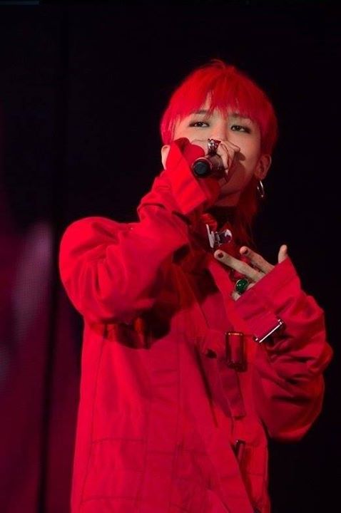 Bài báo: G-Dragon nhắc tới việc nhập ngũ “Để trở thành một người đàn ông…”