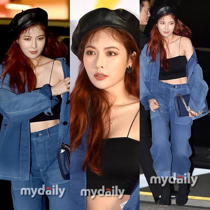 Bài báo: 'Không bị tuột' Bộ trang phục gợi cảm của Hyuna