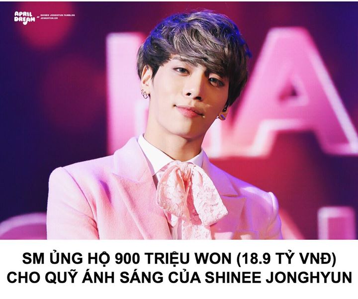 Shiny Foundation do mẹ Jonghyun sáng lập để tổ chức các lễ hội nghệ thuật, hội chợ văn hóa, tư vấn điều trị sức khoẻ tinh thần cho các nghệ sĩ trẻ mới đây đã nhận được khoản tài trợ trị giá 900 triệu Won từ SM Entertainment cho những ngày đầu hoạt động.