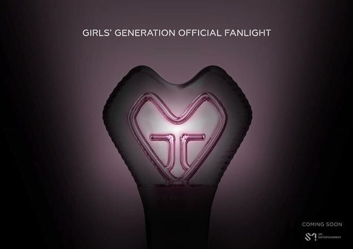 Hé lộ lightstick của SNSD sau 11 năm debut