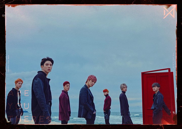 MONSTA X tung bộ ảnh quảng bá cho full album “TAKE.1: ARE YOU THERE?” phát hành ngày 22/10