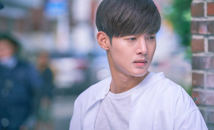 Drama lãng mạn kỳ ảo “When Time Stops” đánh dấu sự trở lại của Kim Hyun Joong phát sóng trên KBS W (kênh dành cho phụ nữ) rating tập đầu chỉ đạt 0.1%