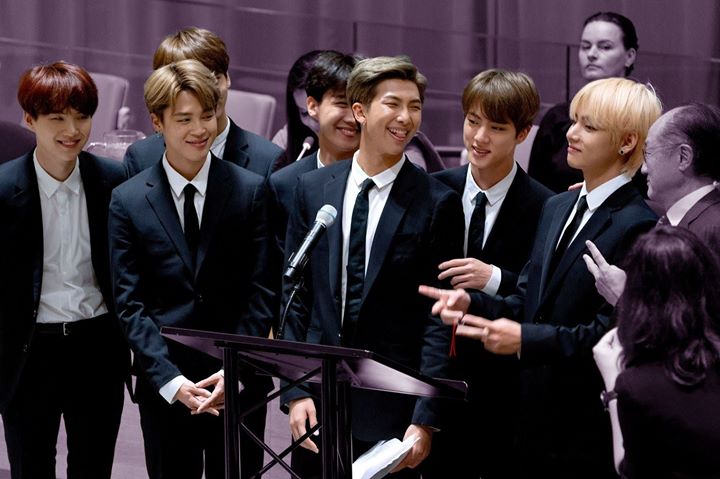 Bài báo: BTS là nghệ sĩ trẻ nhất được nhận Hwagan cho "Huân chương Văn hóa" nhờ quảng bá làn sóng Hallyu và Hangeul