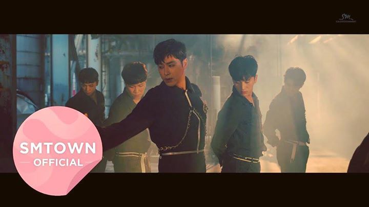 Uknow Yunho mở màn Tuần lễ TVXQ với “DROP” - bản EDM Trap mà anh từng nhảy sung tới mức ‘toác quần’ trên sân khấu ▶️ https://youtu.be/eol-un2oKSk