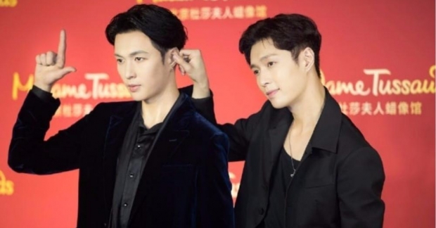 Fan nghi ngờ Lay đã sẵn sàng rời EXO