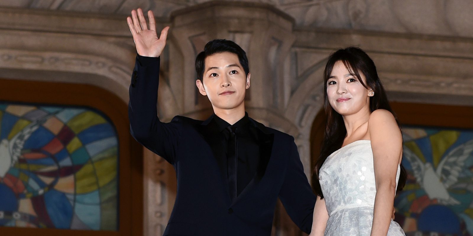 Song Joong Ki từ chối Netflix vì Song Hye Kyo