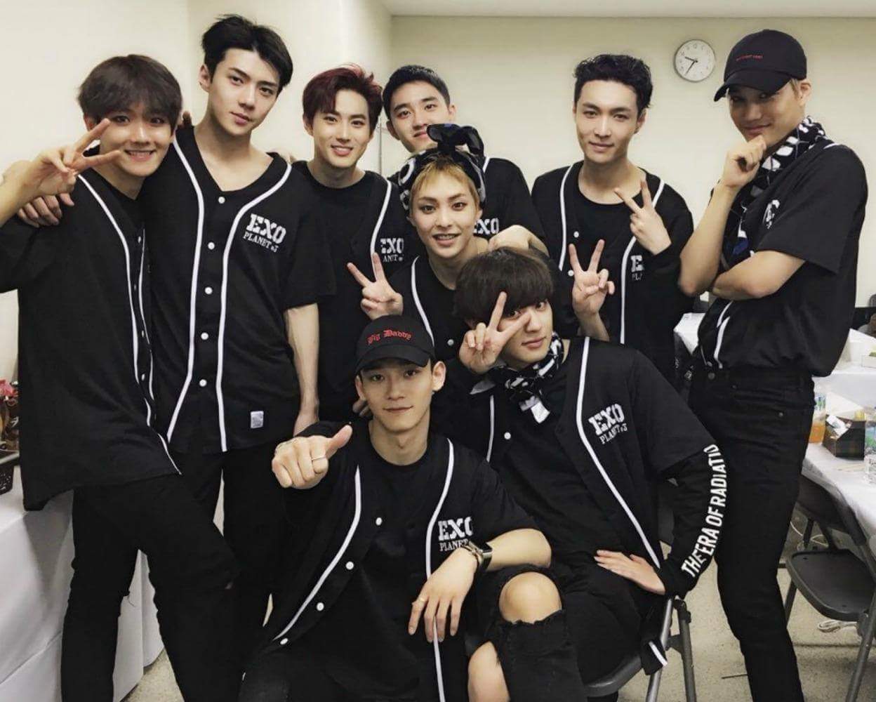 EXO-L Nhật Bản này đã tự tạo vườn EXO vì không thể mua hàng chính thức