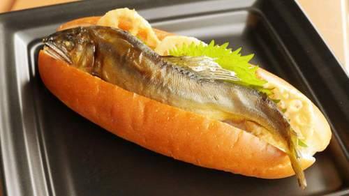 Instiz: Loại hot dog này ăn hơi bị ngon dù ngoại hình hơi í ẹ  