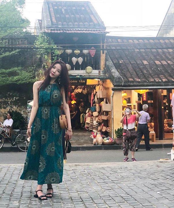 After School Raina đang vi vu ở Đà Nẵng, Hội An