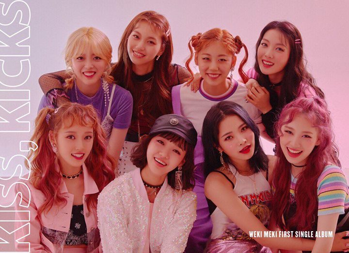 Bộ ảnh concept We Kiss, Me Kiss của WEKI MEKI cho single album “KISS, KICKS” phát hành vào ngày 11/10