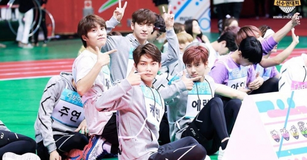 The Boyz tận tâm chuẩn bị cơm và tráng miệng đủ đầy cho fan ở ISAC khiến ai cũng ấm lòng 