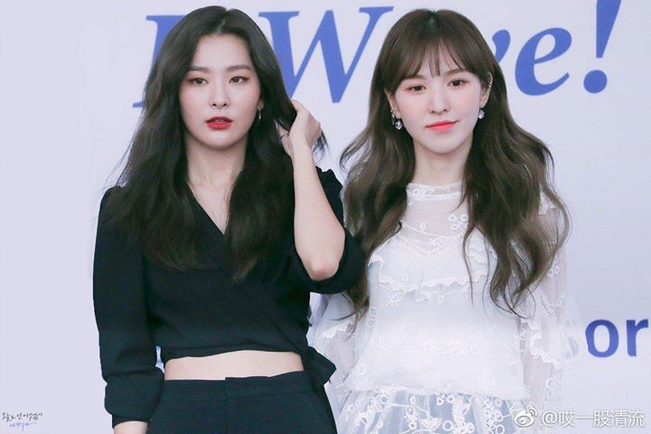 Pann: Cách ăn mặc của Red Velvet đang tốt dần lên